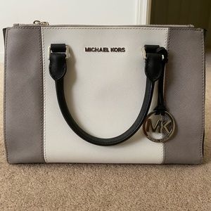 Michael Kors Multi Color Cross Body Purse
